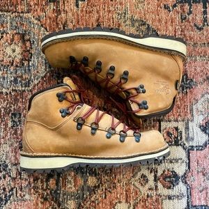 Danner Mountain Pass